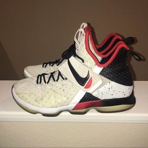 Men’s Nike LeBron James XIV “Flip The Switch”